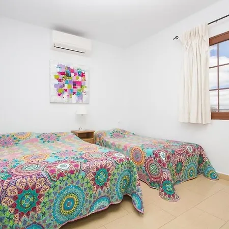 Puerto Del Carmen Sleeps 6 Pool Wifi Puerto del Carmen (Lanzarote)